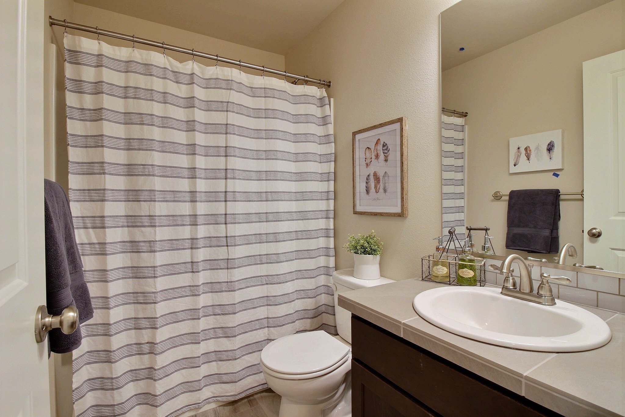 Building Photo - 16606 Southwest Barsotti Street