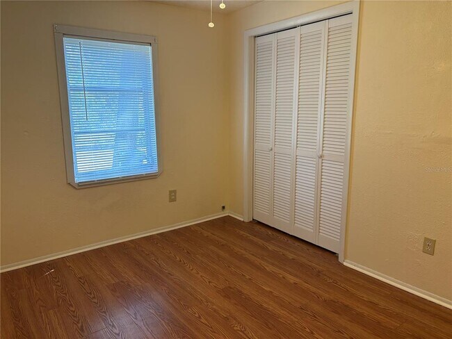 Building Photo - 128 2nd Ave SW