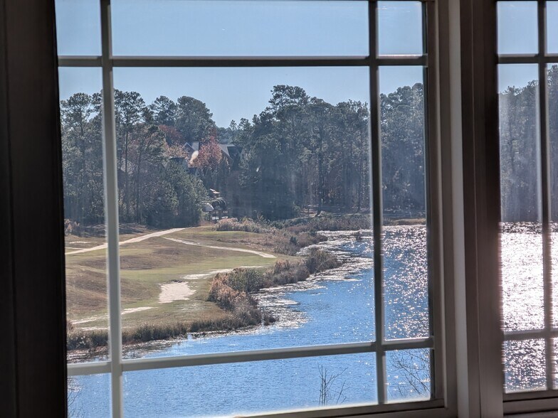 Building Photo - 927 Kensington Park Rd