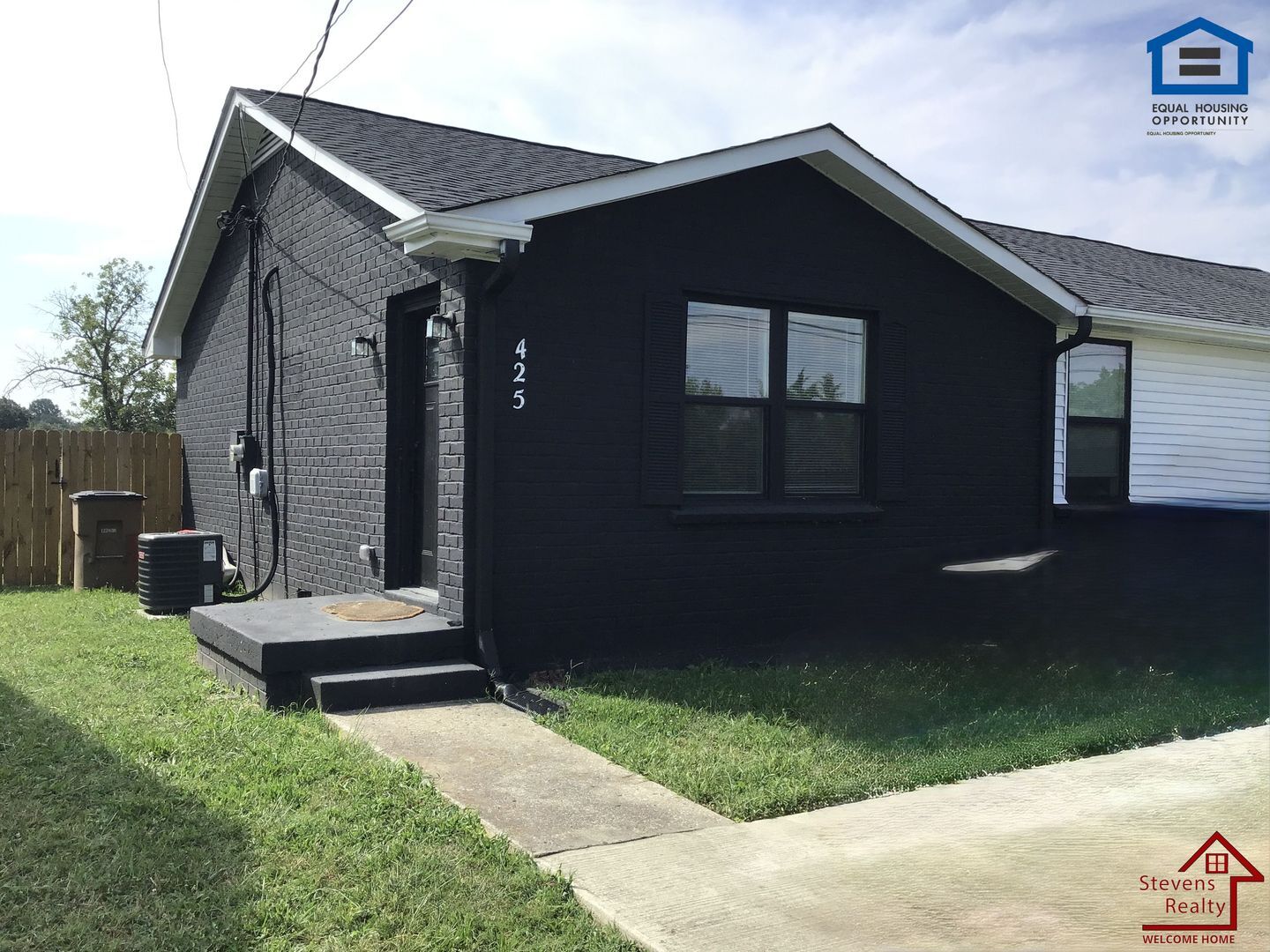 Building Photo - 425 Revels Dr