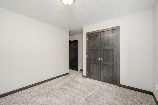 Building Photo - 4502 W 34th St N