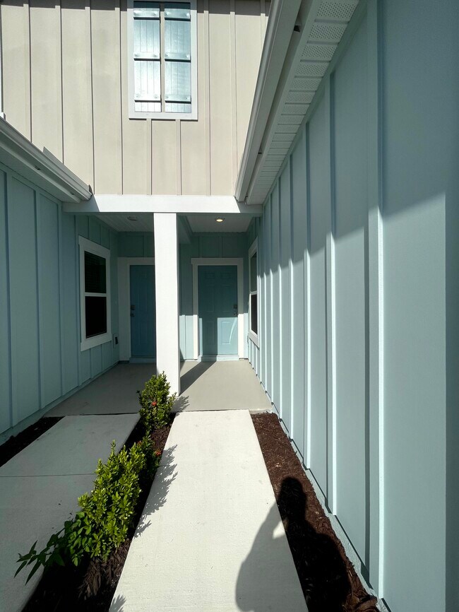 Building Photo - 95 Playa De Luna Ln