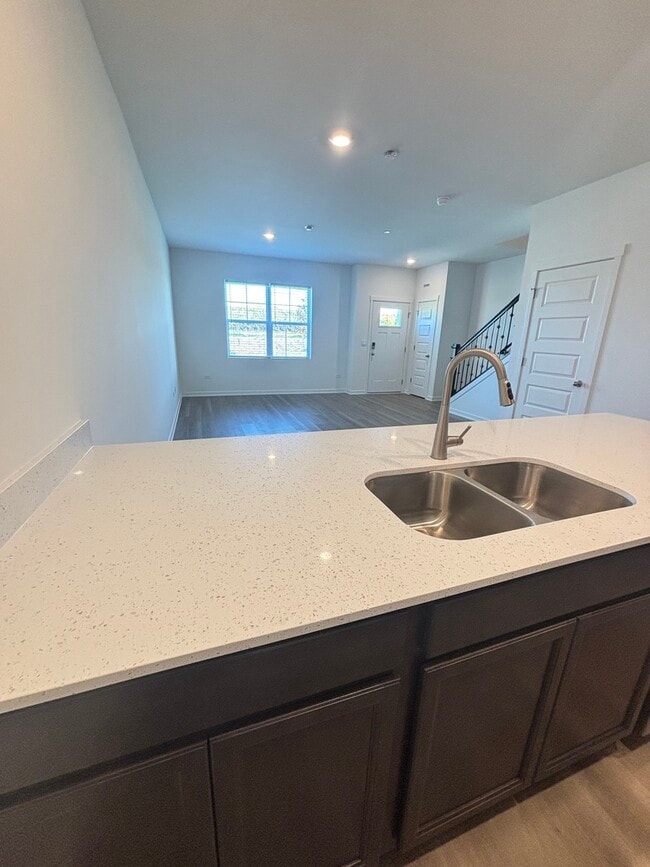 Building Photo - 2246 Barbera Dr