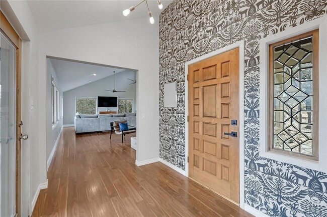 Building Photo - 18205 Ridge Rd