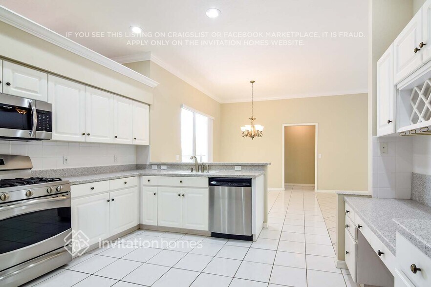 Building Photo - 10209 Timberland Point Dr