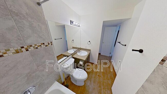 Building Photo - 4400 S Quebec St