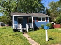 Building Photo - 2 Bedroom