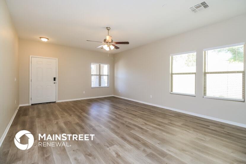 Building Photo - 10920 E Flossmoor Ave