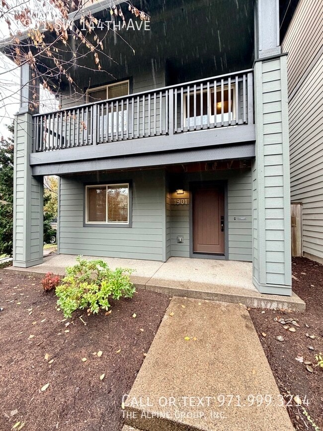 Building Photo - 1901 SW 144th Ave