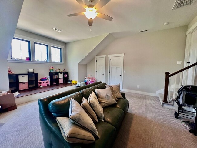 Building Photo - Gorgeous Home on Walkers Ferry Lane in The...
