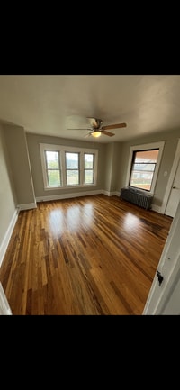 Building Photo - 504 Odell Ave