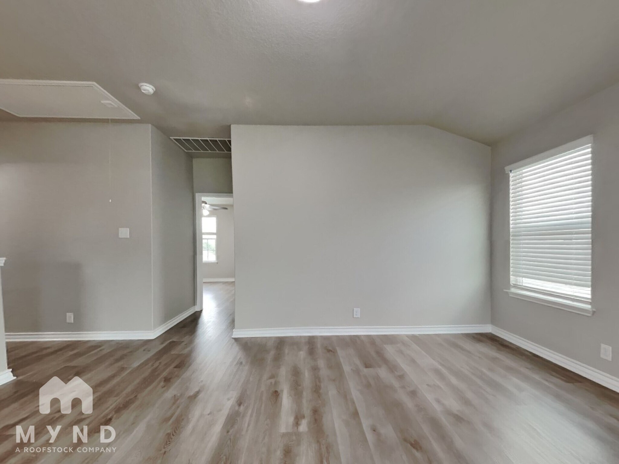 Building Photo - 15453 Bobwhite Quail