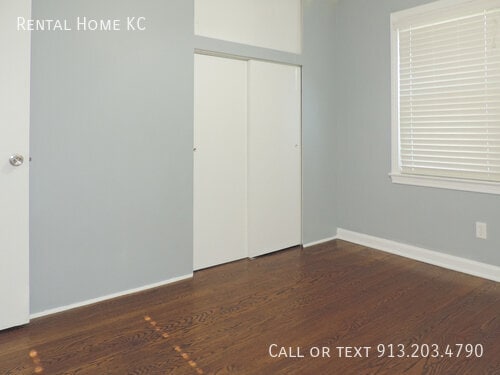 Building Photo - 6325 Santa Fe Dr