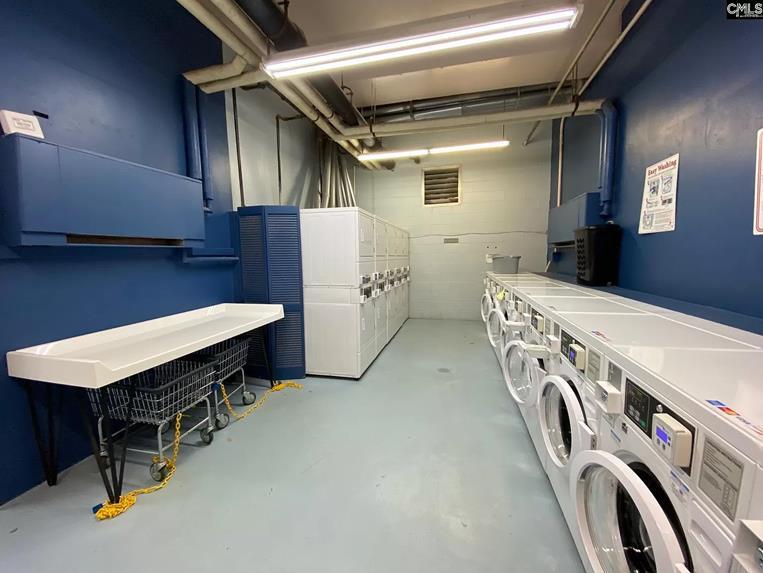 Building Photo - 1520 Senate St