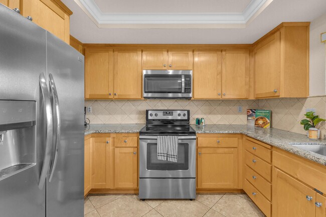 Building Photo - 168 Cam Arroyo S