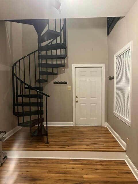 Building Photo - 214 Bridge Street #5