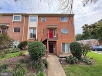 Building Photo - 6802 Perry Penney Dr