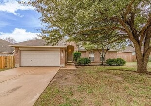 Building Photo - 702 Thrush Dr