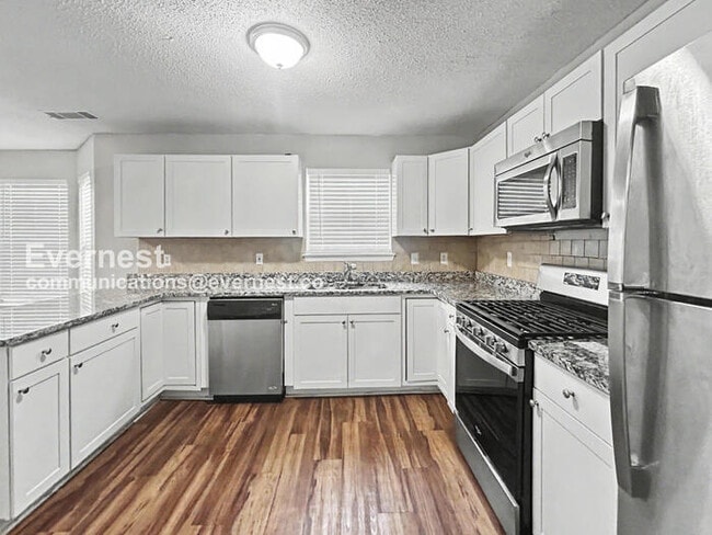 Building Photo - 5791 Blacktop Ct