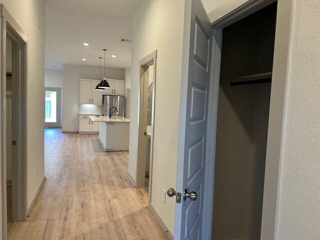 Building Photo - 518 Campbell Dr