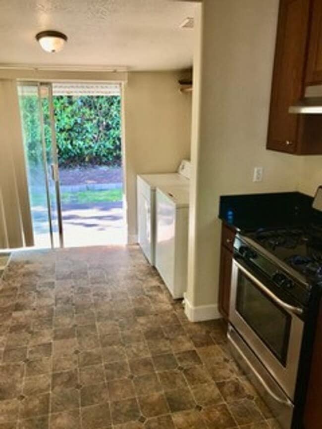 Building Photo - 3 Bedroom home Coming soon in Brentwood ne...