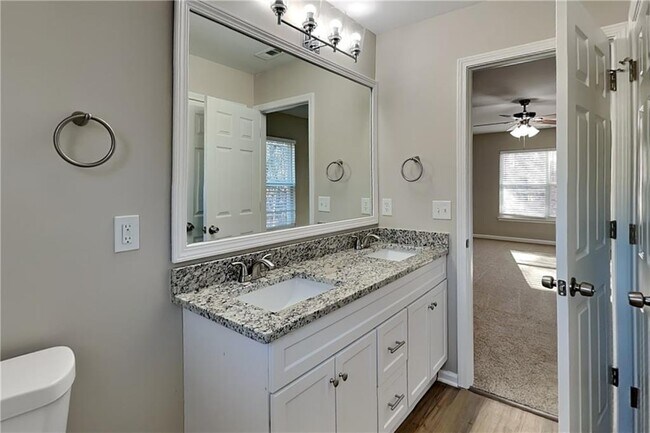 Building Photo - 89 Candy Lilly Ct