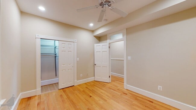 Building Photo - Renovated 2 Bedroom 2 Bath in Columbia Hei...