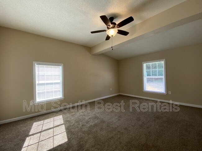 Building Photo - 4321 W 13th St