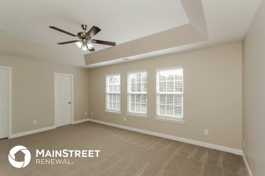 Building Photo - 2529 Manes Ct