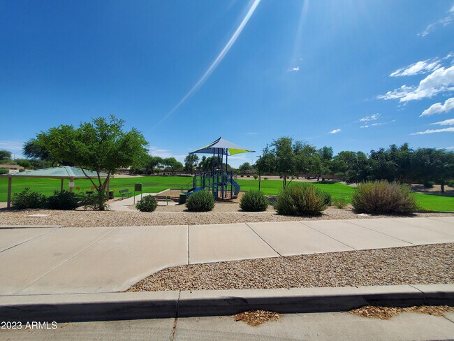 Building Photo - 15021 W Ventura St