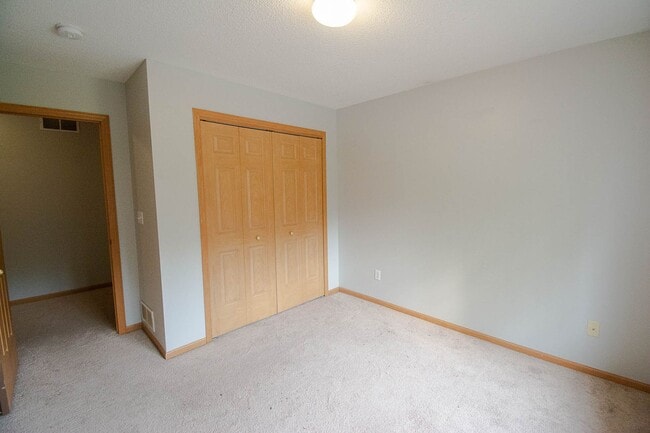 Building Photo - 2827 Agate Pl NW