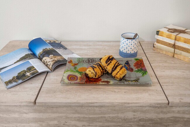 Building Photo - 4518 John Ave