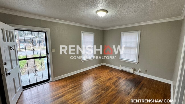 Building Photo - 3215 Tutwiler Ave