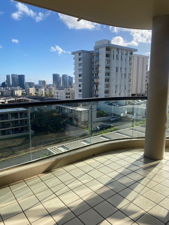 Building Photo - 1015 Wilder Ave