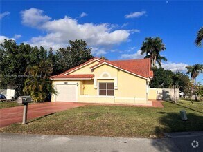 Building Photo - 3 bedroom in Miami Gardens FL 33055