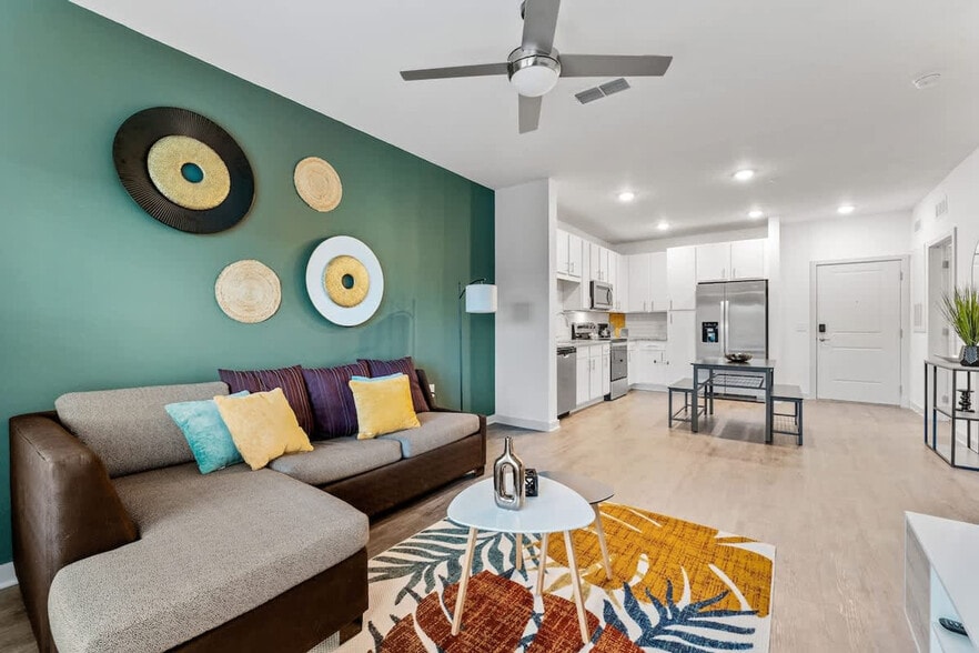 Building Photo - 14533 Star Water Rd