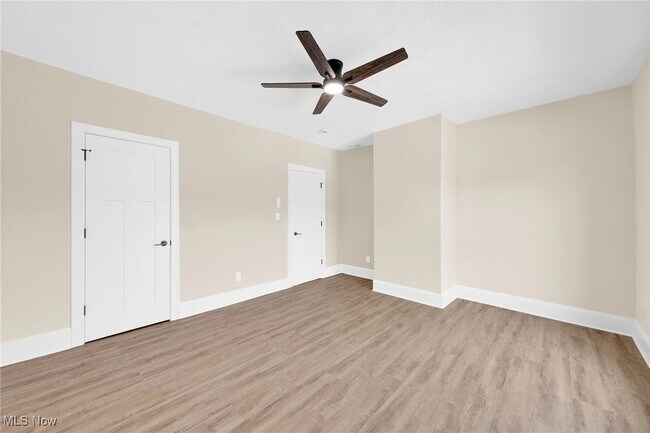 Building Photo - 2322 Scranton Rd