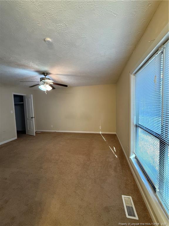 Building Photo - 7099 Calamar Dr