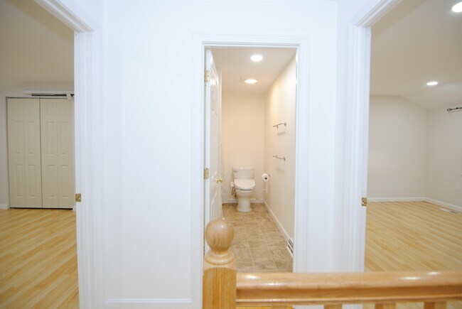 Building Photo - 31 Cannongate III Rd