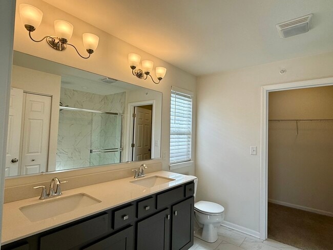 Building Photo - 4411 Monroe Ct