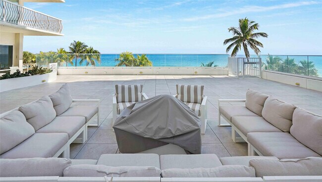 Building Photo - 4020 Galt Ocean Dr