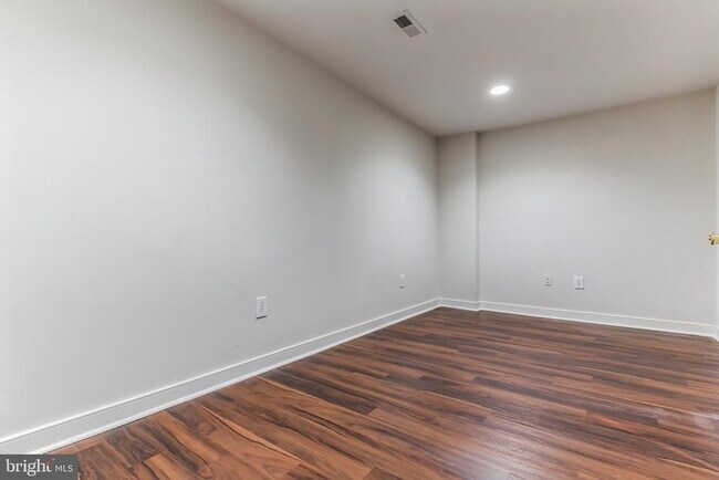 Building Photo - 6067 Ticket Way