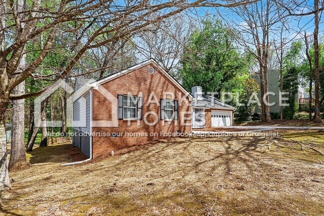 Building Photo - 2650 Cloud Ln