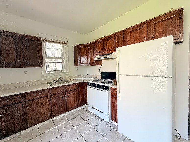 Building Photo - 296 Crestview Pl