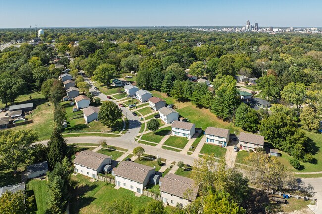 Aerial Photo - Pleasantview Townhomes