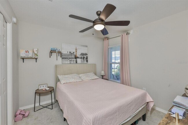 Building Photo - 252 Cascara Ln