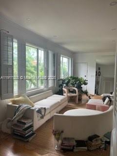 Building Photo - 3921 Meridian Ave