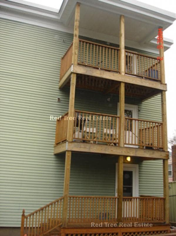 Building Photo - 56 Union St