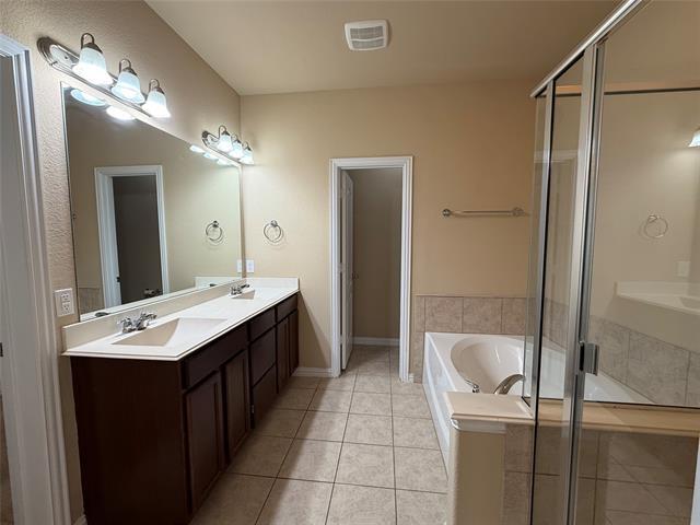 Building Photo - 616 Kinghaven Dr
