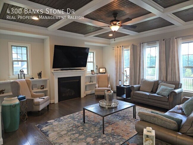 Building Photo - 4300 Banks Stone Dr
